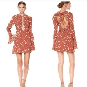 FINDERS KEEPERS Borderlines Papaya Vine Mini Perforated Dress Size XS $315